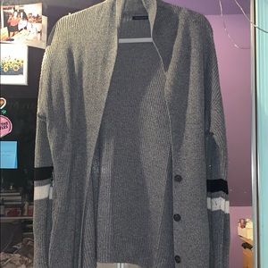 button up american eagle cardigan